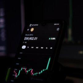 Forex vs Crypto: Which Is More Volatility in 2026?